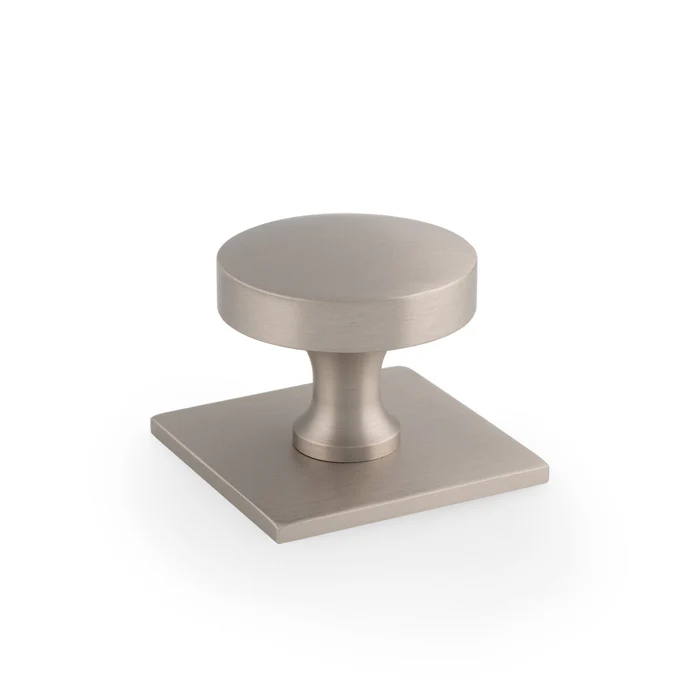 Alexander and Wilks Bullion Cupboard Knob on Square Backplate - Image 6