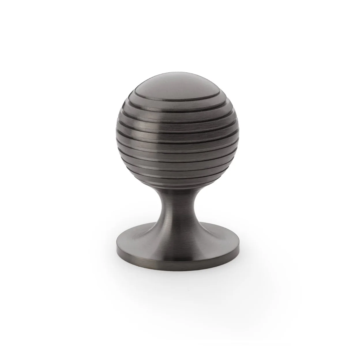 Alexander and Wilks Caesar Cupboard Knob on Round Rose - Image 14