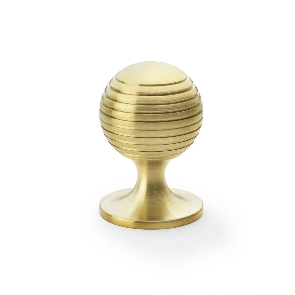 Alexander and Wilks Caesar Cupboard Knob on Round Rose - Image 17