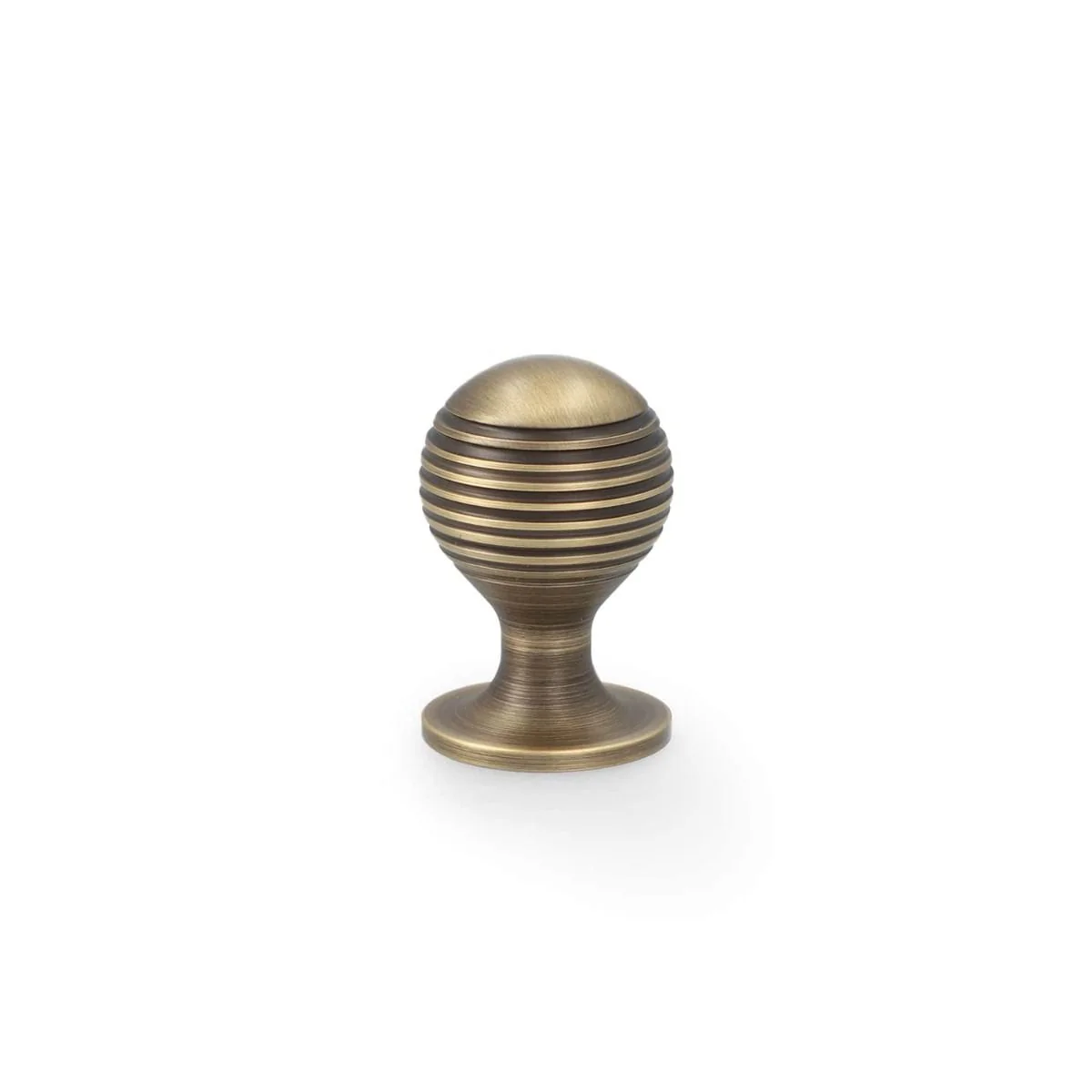 Alexander and Wilks Caesar Cupboard Knob on Round Rose - Image 19