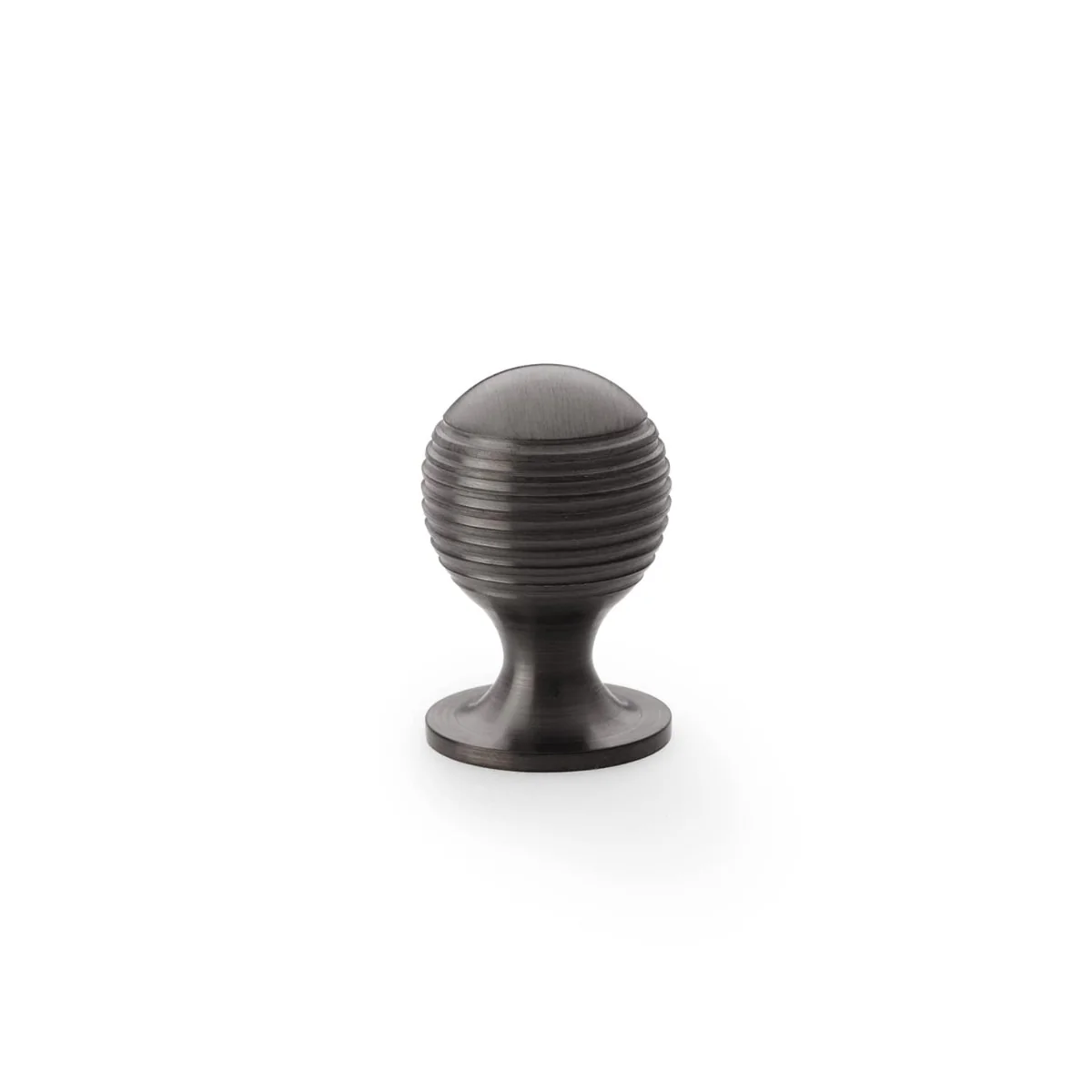 Alexander and Wilks Caesar Cupboard Knob on Round Rose - Image 2
