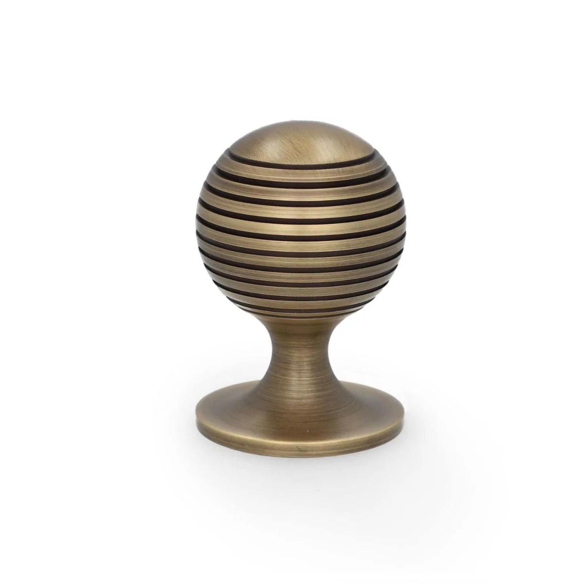 Alexander and Wilks Caesar Cupboard Knob on Round Rose - Image 21