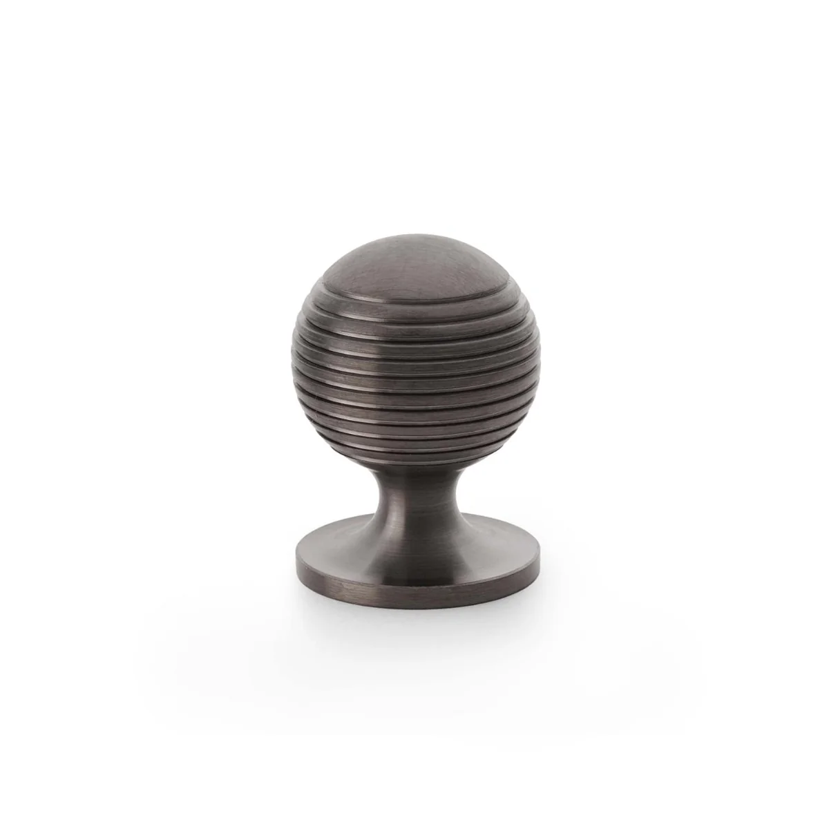 Alexander and Wilks Caesar Cupboard Knob on Round Rose - Image 8