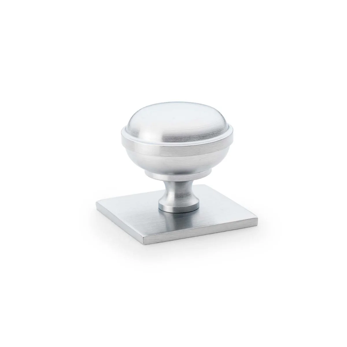 Alexander and Wilks Quantock Cupboard Knob on Square Backplate - Image 5