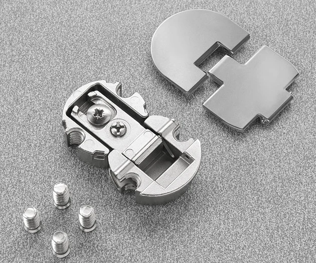 Salice Pacta Centre Hinge with Cover - Image 6